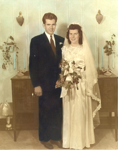 Boyd K. Packer se casa con Donna Edith Smith